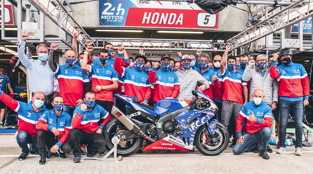 La Honda n°5 du team FCC TSR Honda-France remporte les 24 Heures du Mans motos